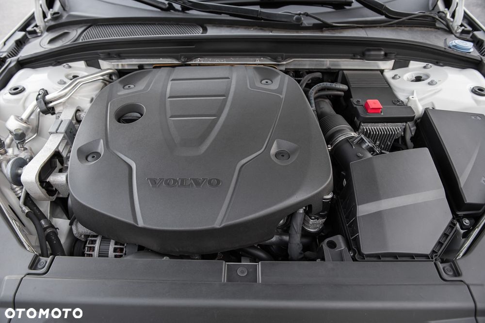 Volvo V90 D3 AWD Geartronic Inscription - 34