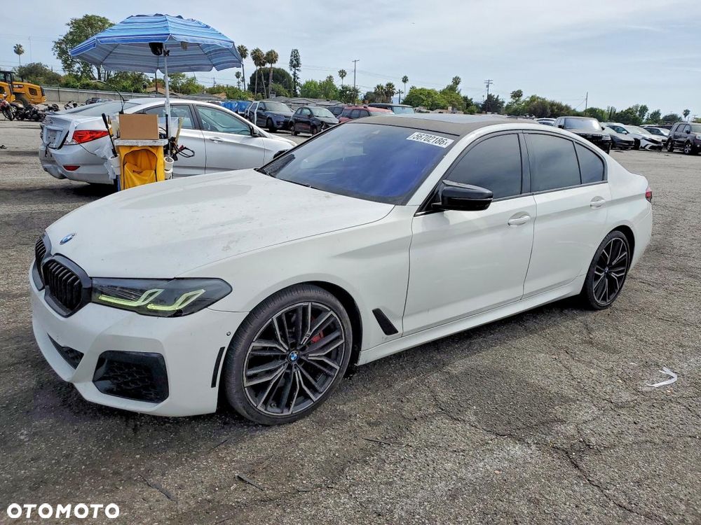 BMW Seria 5 540i xDrive mHEV M Sport sport - 2