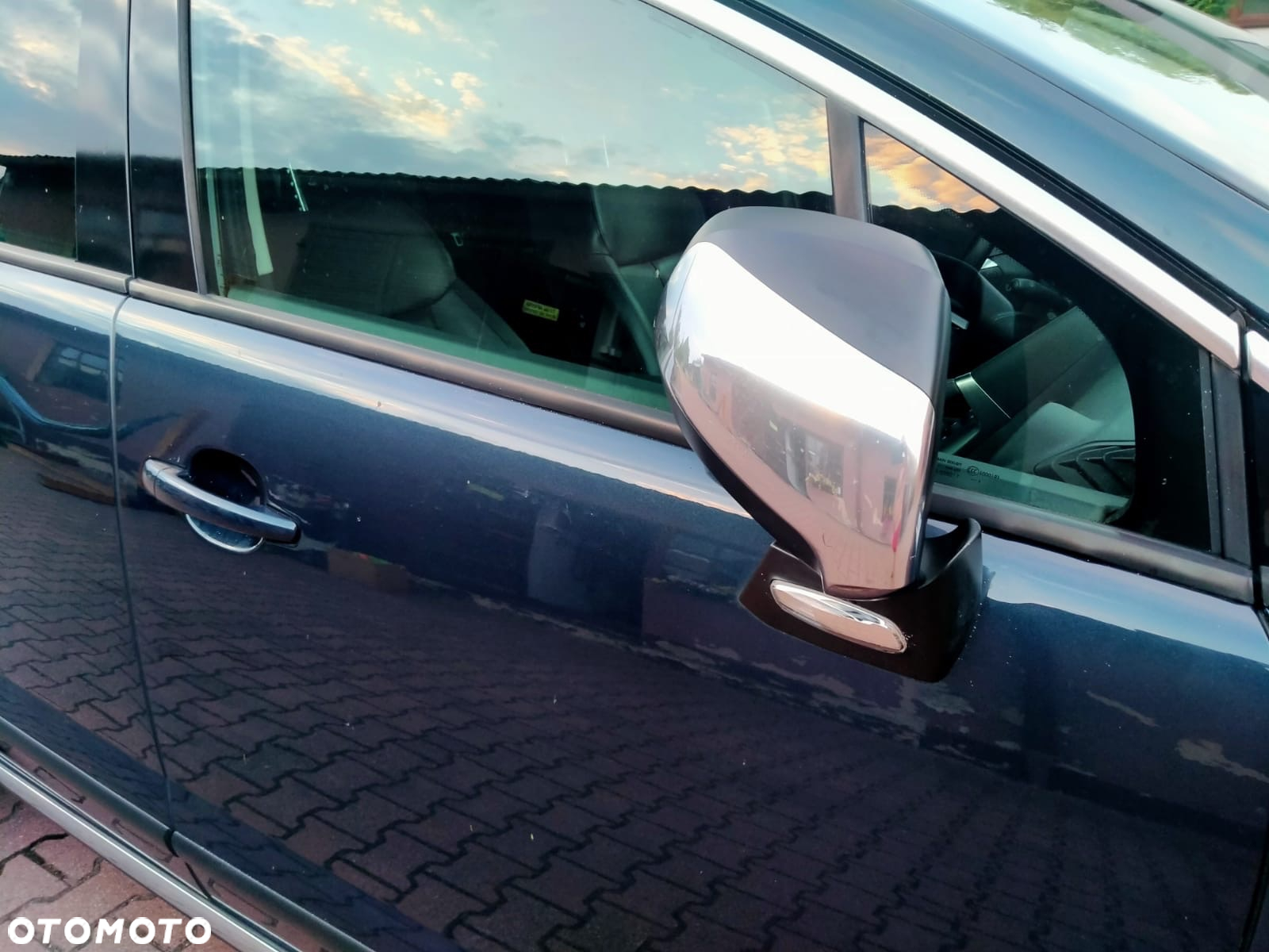 Peugeot 3008 1.6 Allure - 26