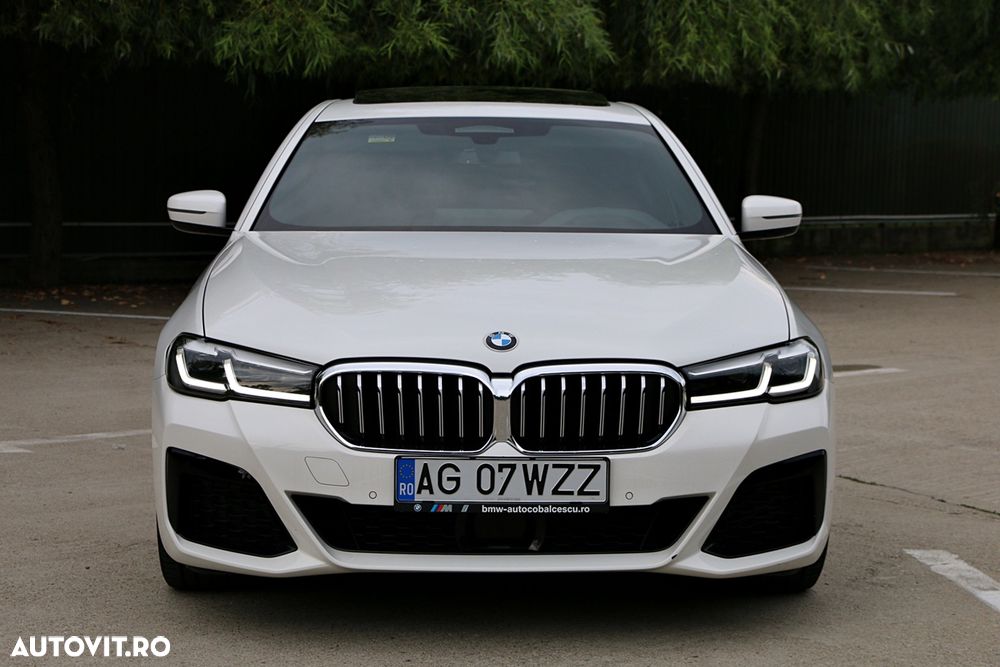 BMW Seria 5 530i xDrive AT MHEV - 6
