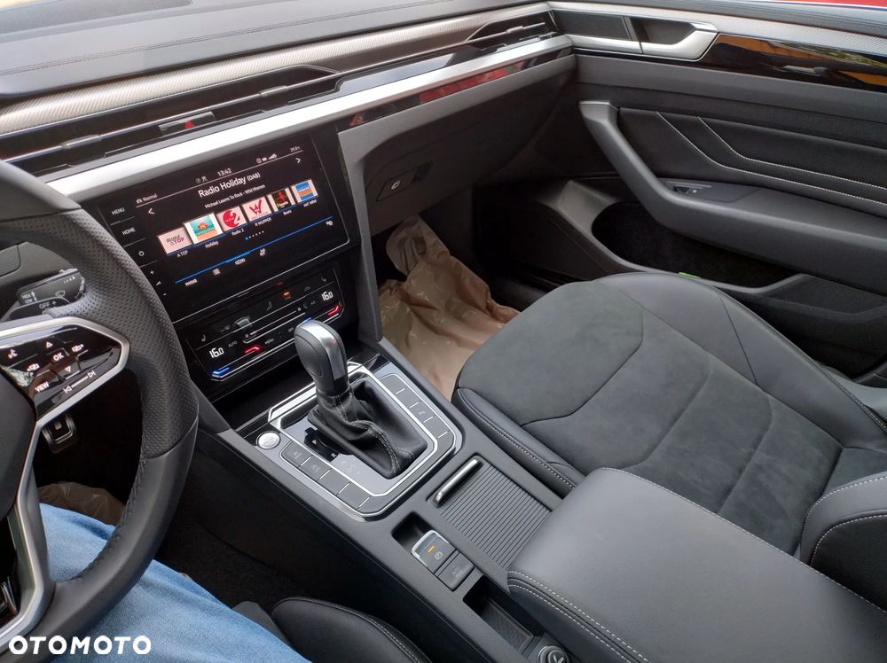 Volkswagen Arteon 2.0 TDI 4Motion R-Line DSG - 10