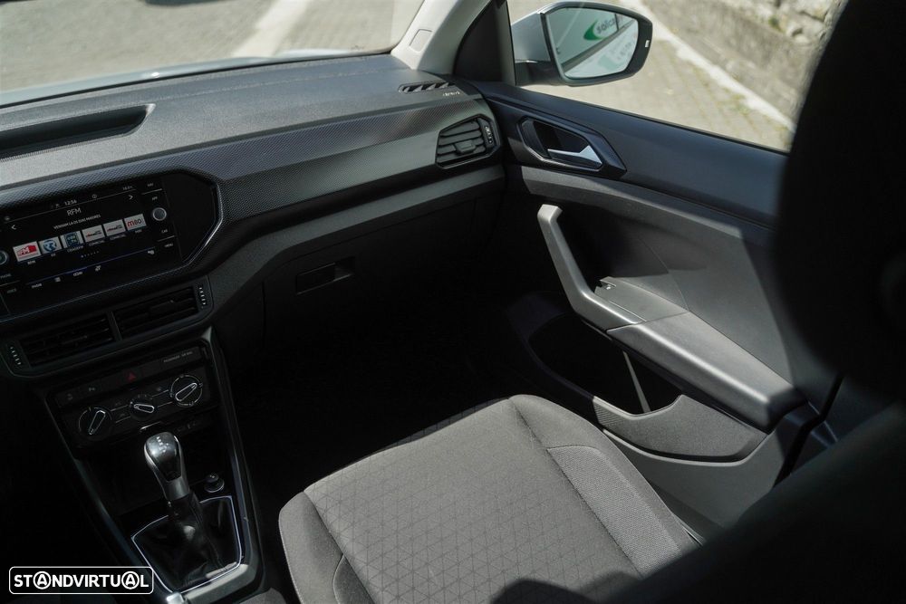 VW T-Cross 1.0 TSI BlackStyle DSG - 28