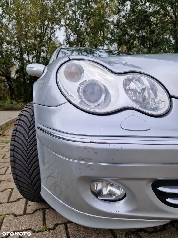 Mercedes-Benz Klasa C 200 Kompressor Sport Edition - 19