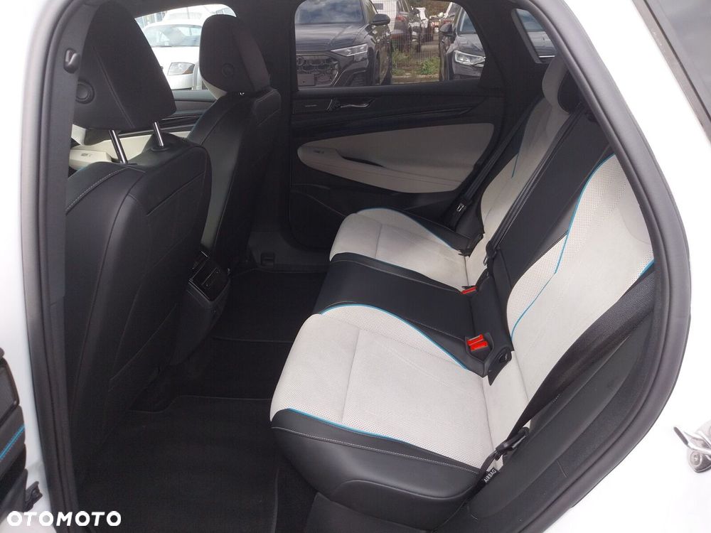 Volkswagen ID.7 - 21