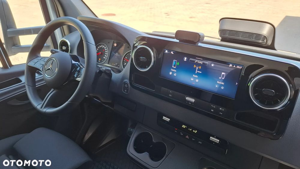Mercedes-Benz Sprinter - 18