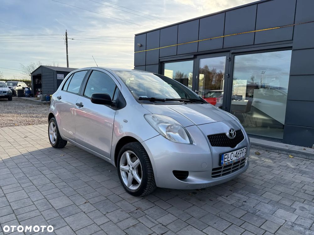 Toyota Yaris 1.3 Luna - 3