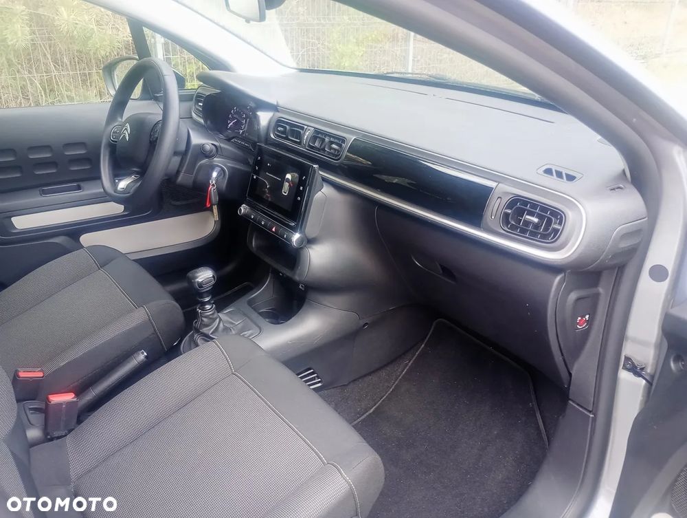 Citroën C3 BlueHDi 100 S&S PLUS - 10