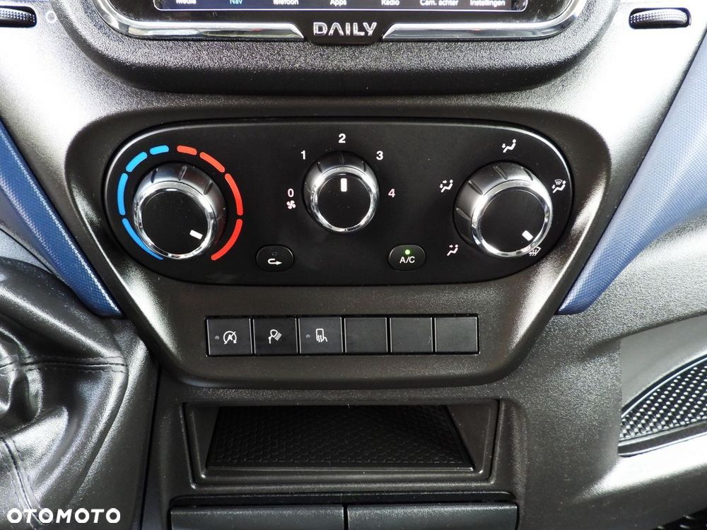 Iveco DAILY 35S14 FURGON CHŁODNIA  -10*C ZASILANIE 230V TEMPOMAT NAWIGACJA AUTOMAT HI-MATIC KLIMATYZACJA  140KM - 37