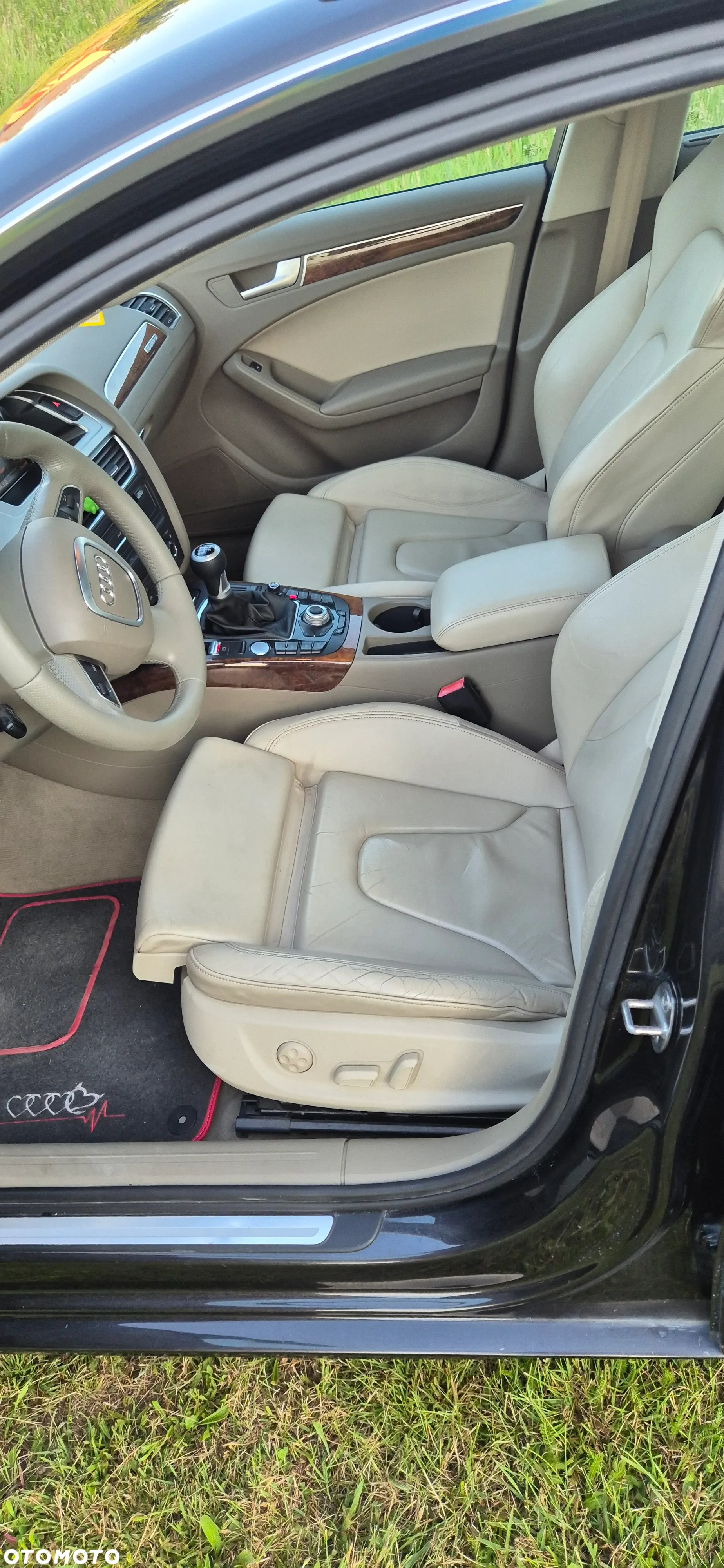 Audi A4 Avant 2.0 TDI DPF quattro S line Sportpaket - 22