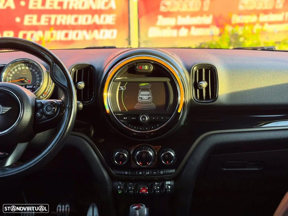 MINI Countryman One D Sport Edition - 18