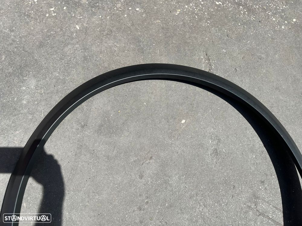 Renault Captur II - ABA GUARDA LAMAS FRENTE DIREITO - GL126 - 3