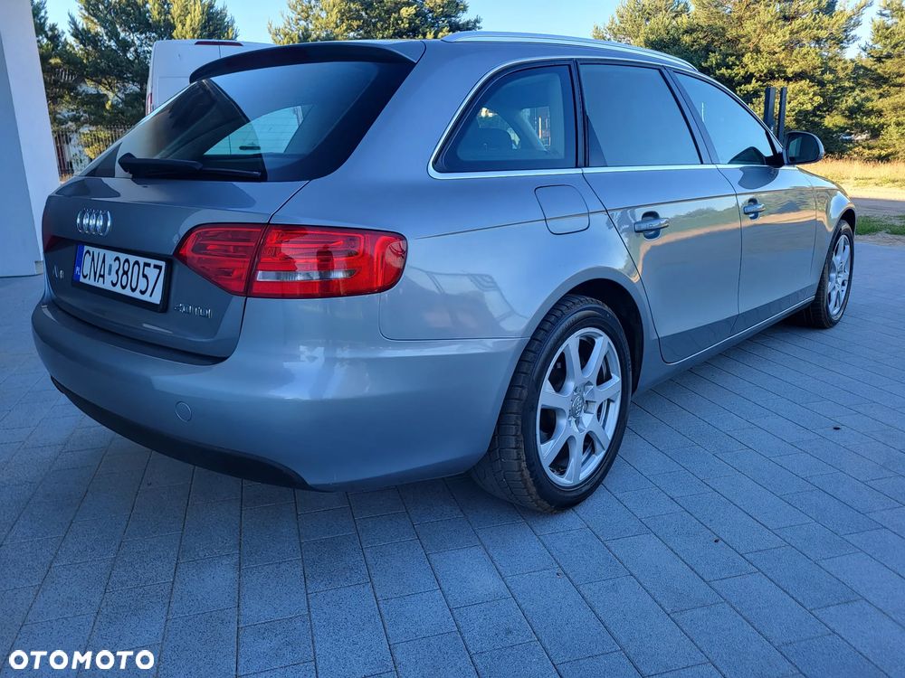 Audi A4 Avant 2.0 TDI DPF Ambiente - 3