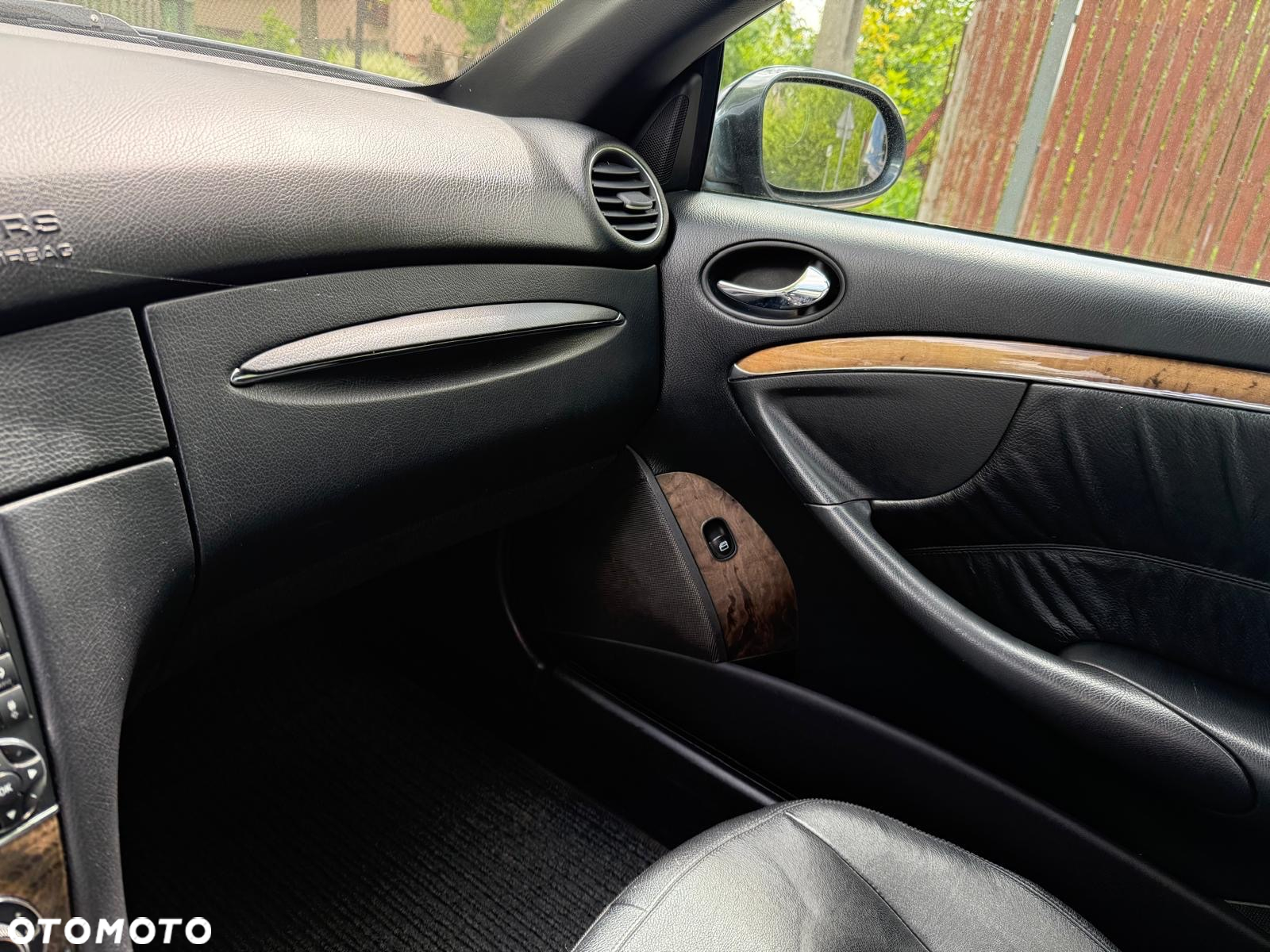 Mercedes-Benz CLK Cabrio 320 CDI Avantgarde DPF - 8
