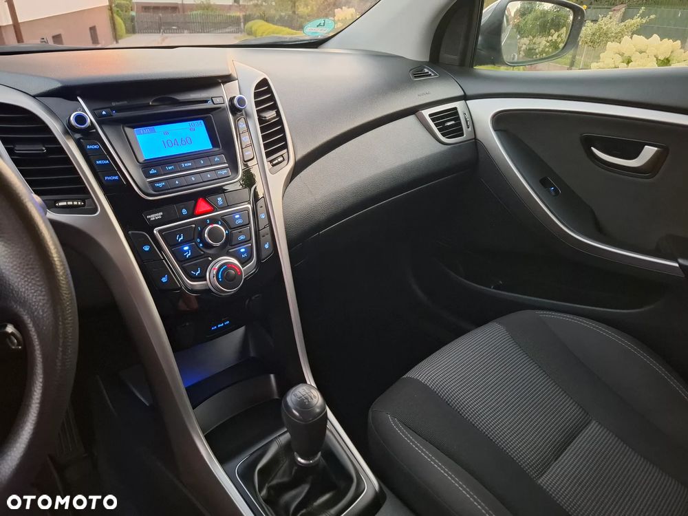 Hyundai i30 - 16