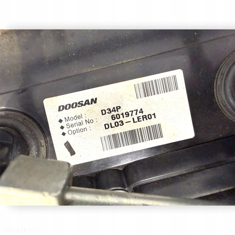 SILNIK D34P Doosan Telehandlers serii TL38.70 TL43.80 HF 3.4 D DIESEL - 4