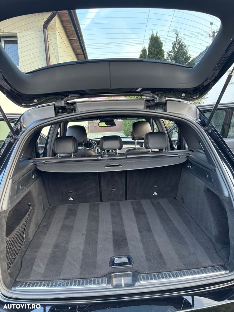 Mercedes-Benz GLC - 9