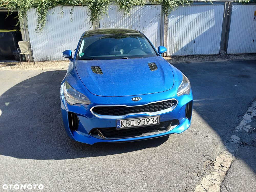 Kia Stinger - 11