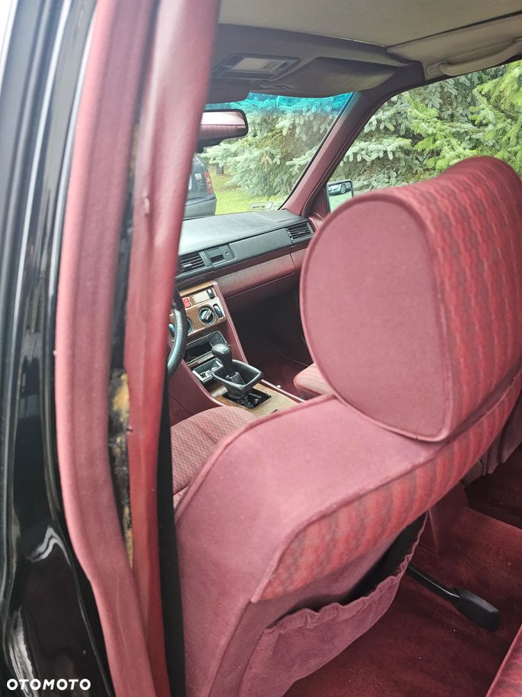 Mercedes-Benz W124 (1984-1993) - 15