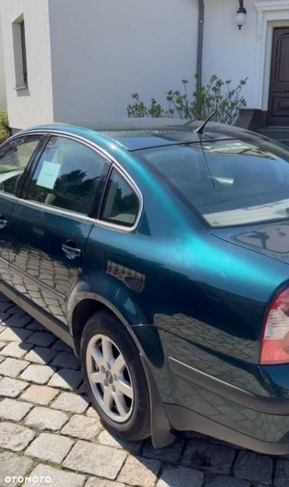 Volkswagen Passat - 5