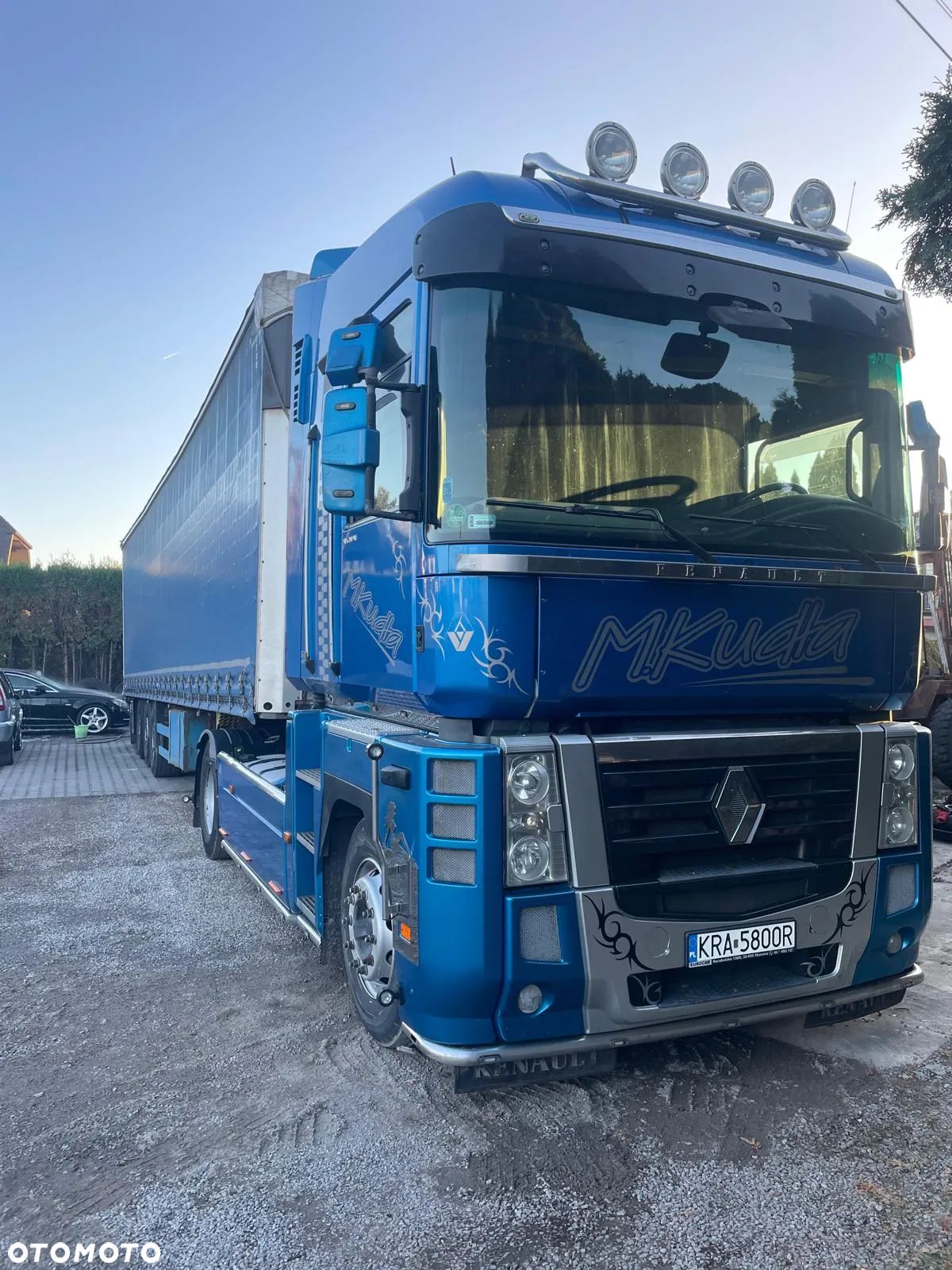 Renault Magnum DXI 520 EEV - 1