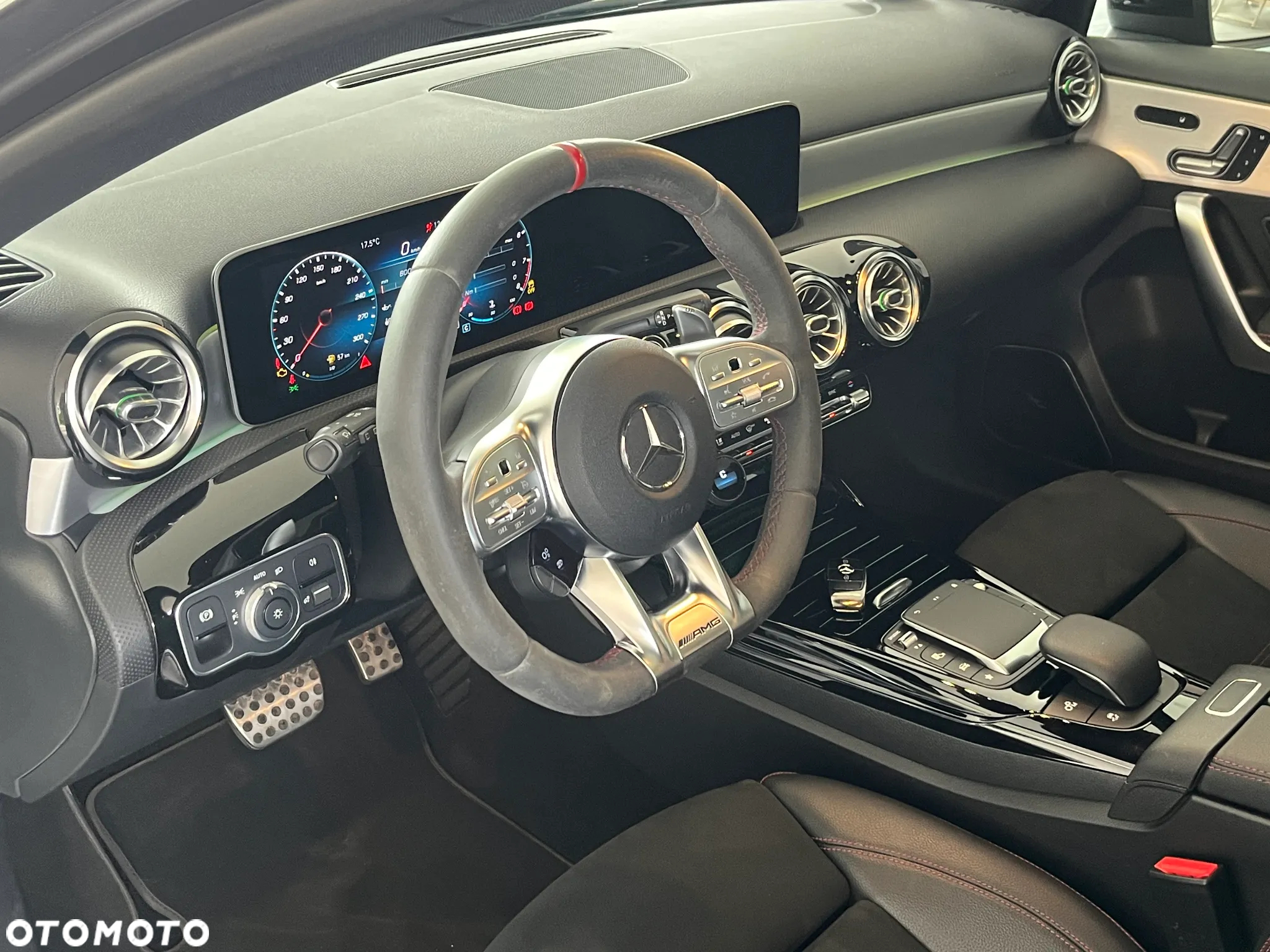 Mercedes-Benz Klasa A 45 S AMG 4-Matic 8G-DCT - 18