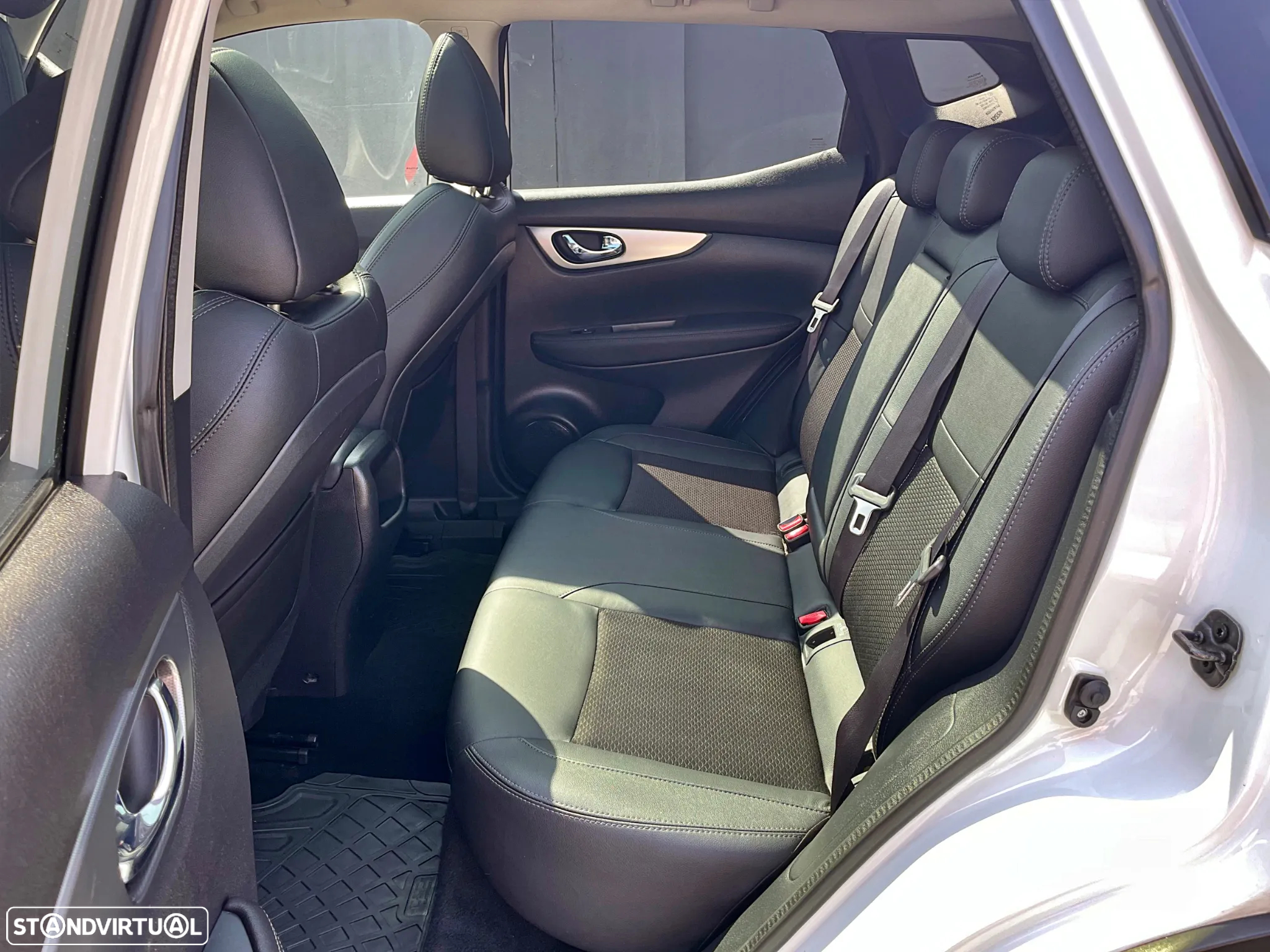 Nissan Qashqai 1.5 dCi Tekna - 20