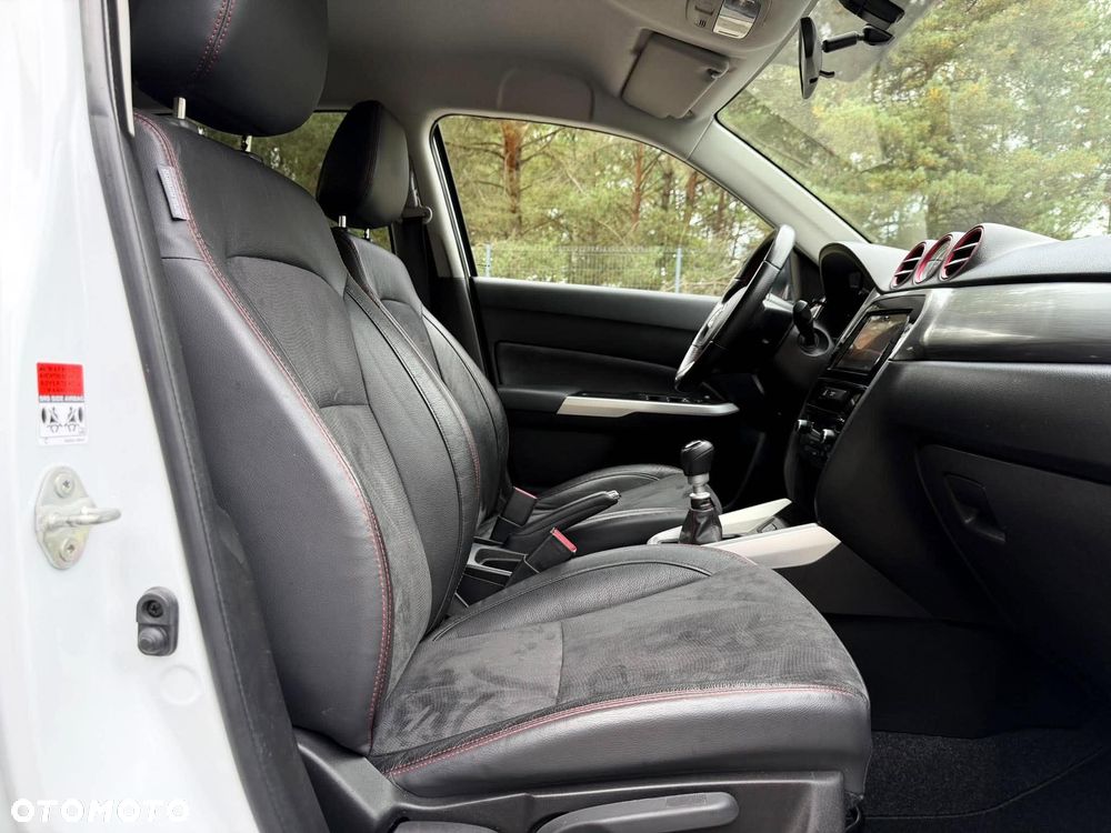 Suzuki Vitara 1.4 Boosterjet Premium 2WD - 28