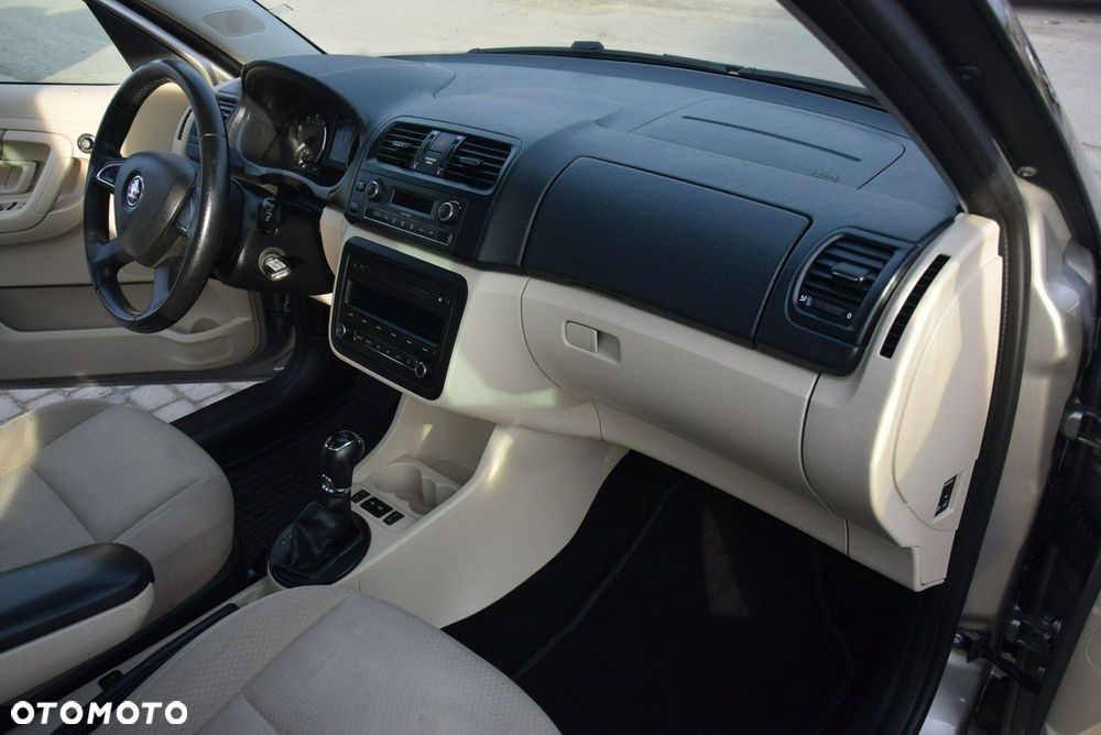 Skoda Roomster 1.2 TSI DSG Ambition - 28