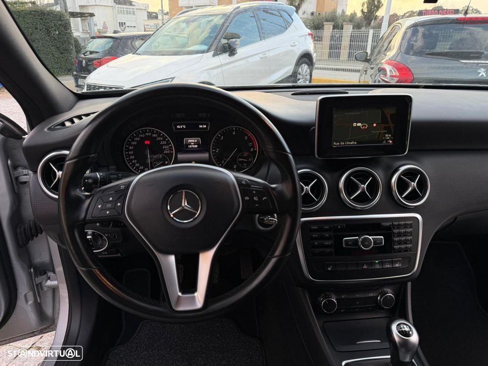 Mercedes-Benz A 180 CDI (BlueEFFICIENCY) Urban - 18