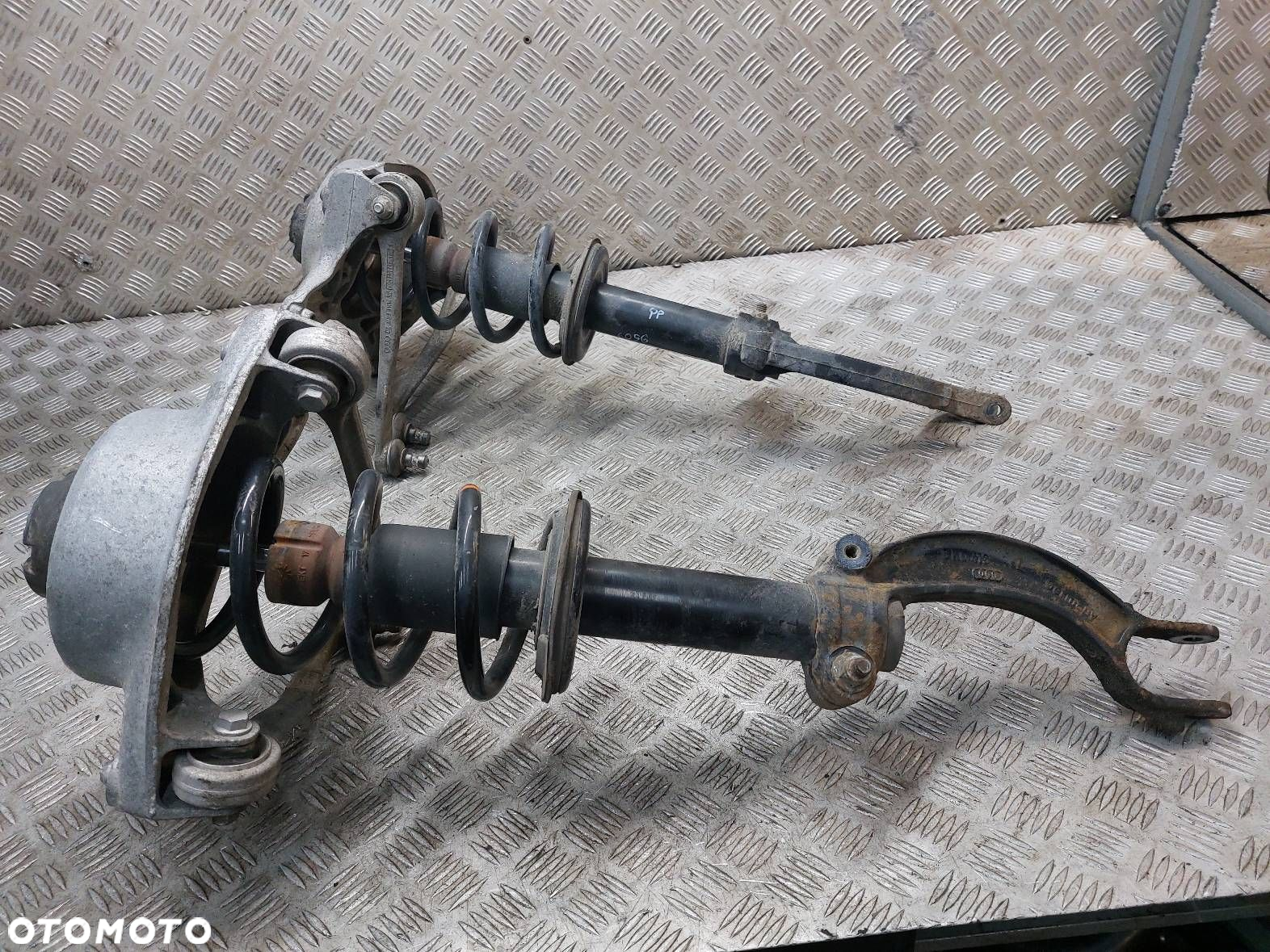 AMORTYZATOR + SPRĘŻYNA LEWY PRAWY PRZÓD AUDI A4 B8 8K0413031AN 8K0413L - 7
