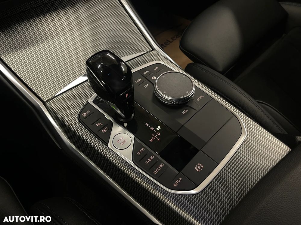 BMW Seria 3 330e AT PHEV - 27