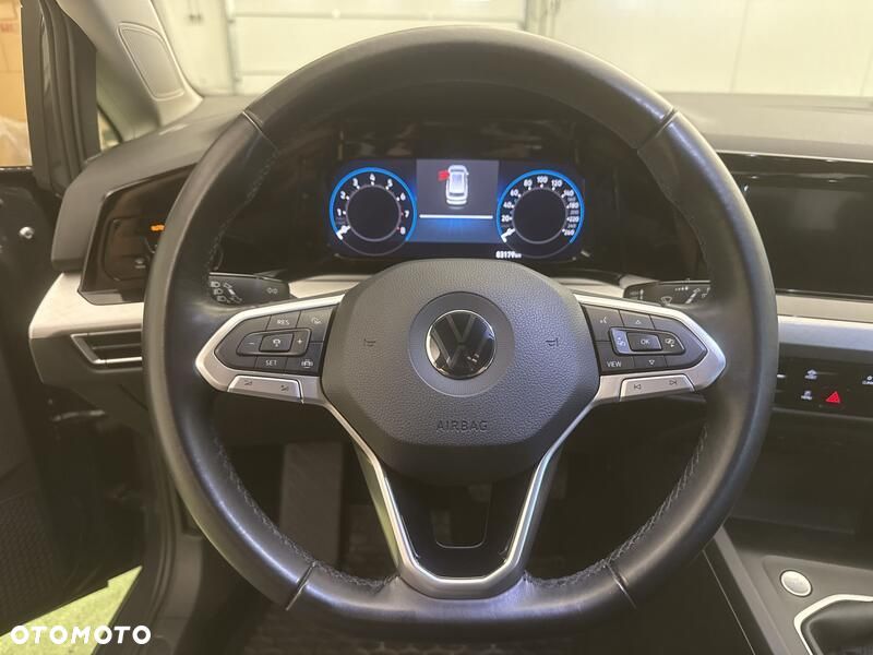 Volkswagen Golf - 15