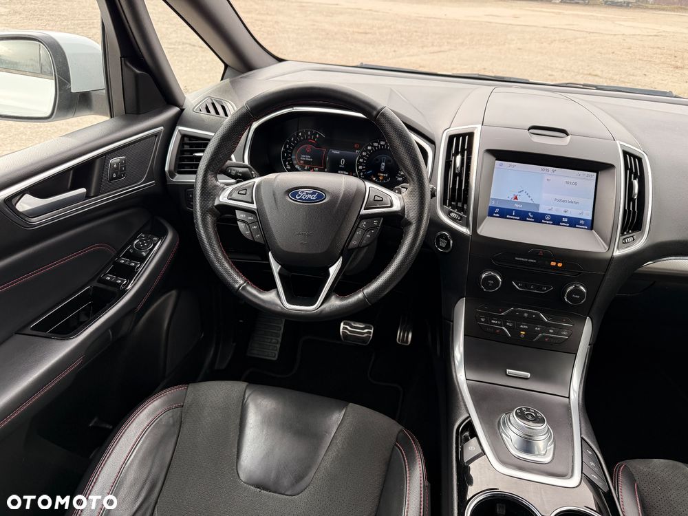 Ford S-Max 2.0 EcoBlue ST-LINE - 17