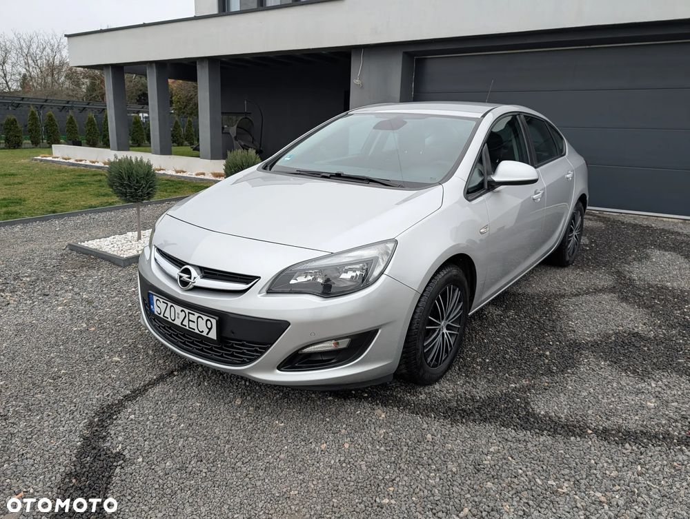 Opel Astra 1.4 Turbo ecoFLEX Start/Stop - 2