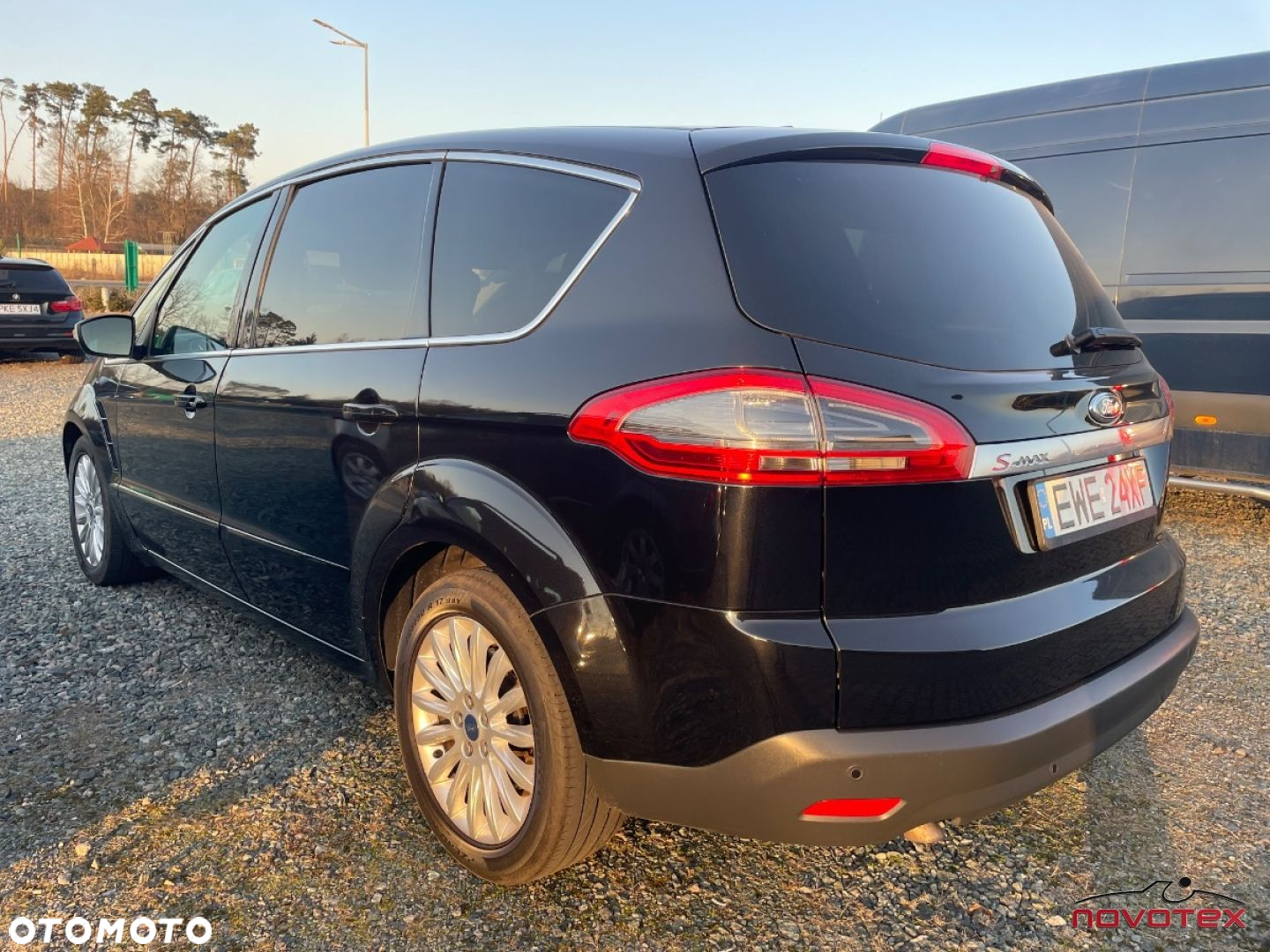 Ford S-Max 2.0 TDCi DPF Gold X - 4