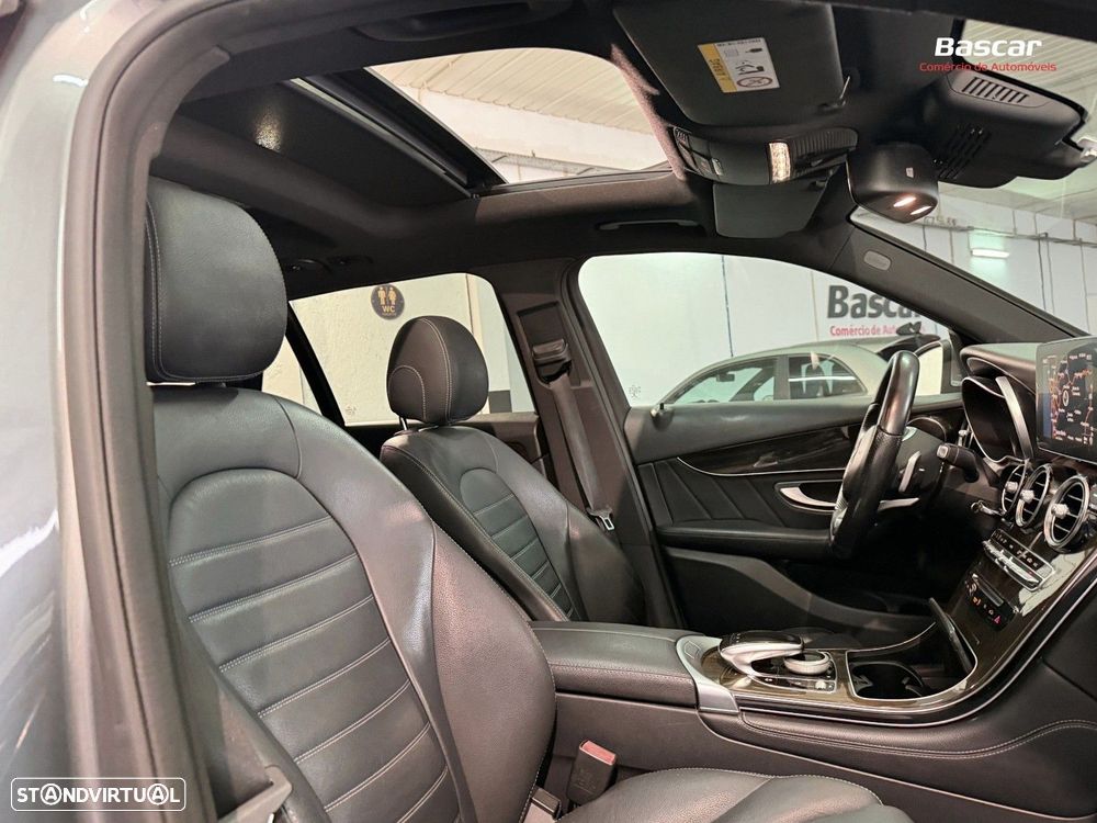 Mercedes-Benz GLC 250 d 4Matic 9G-TRONIC AMG Line - 13