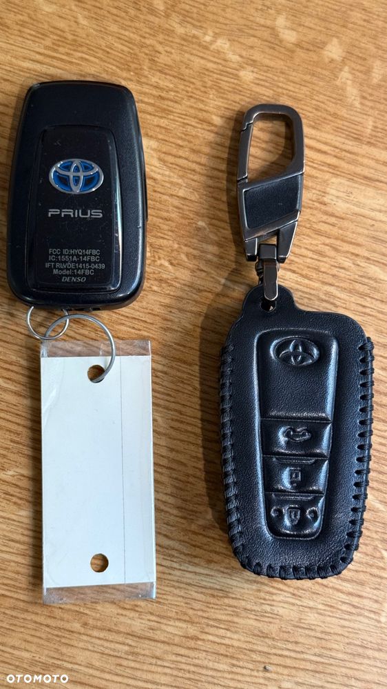 Toyota Prius 1.8 HSD Prestige - 13