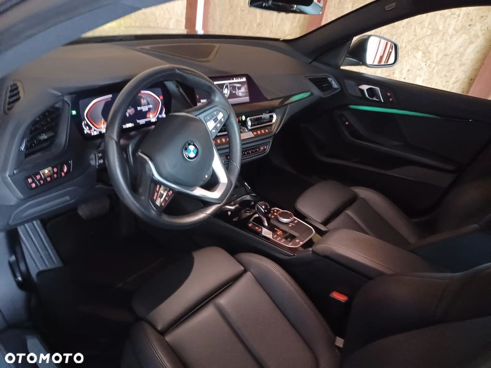 BMW Seria 2 - 18