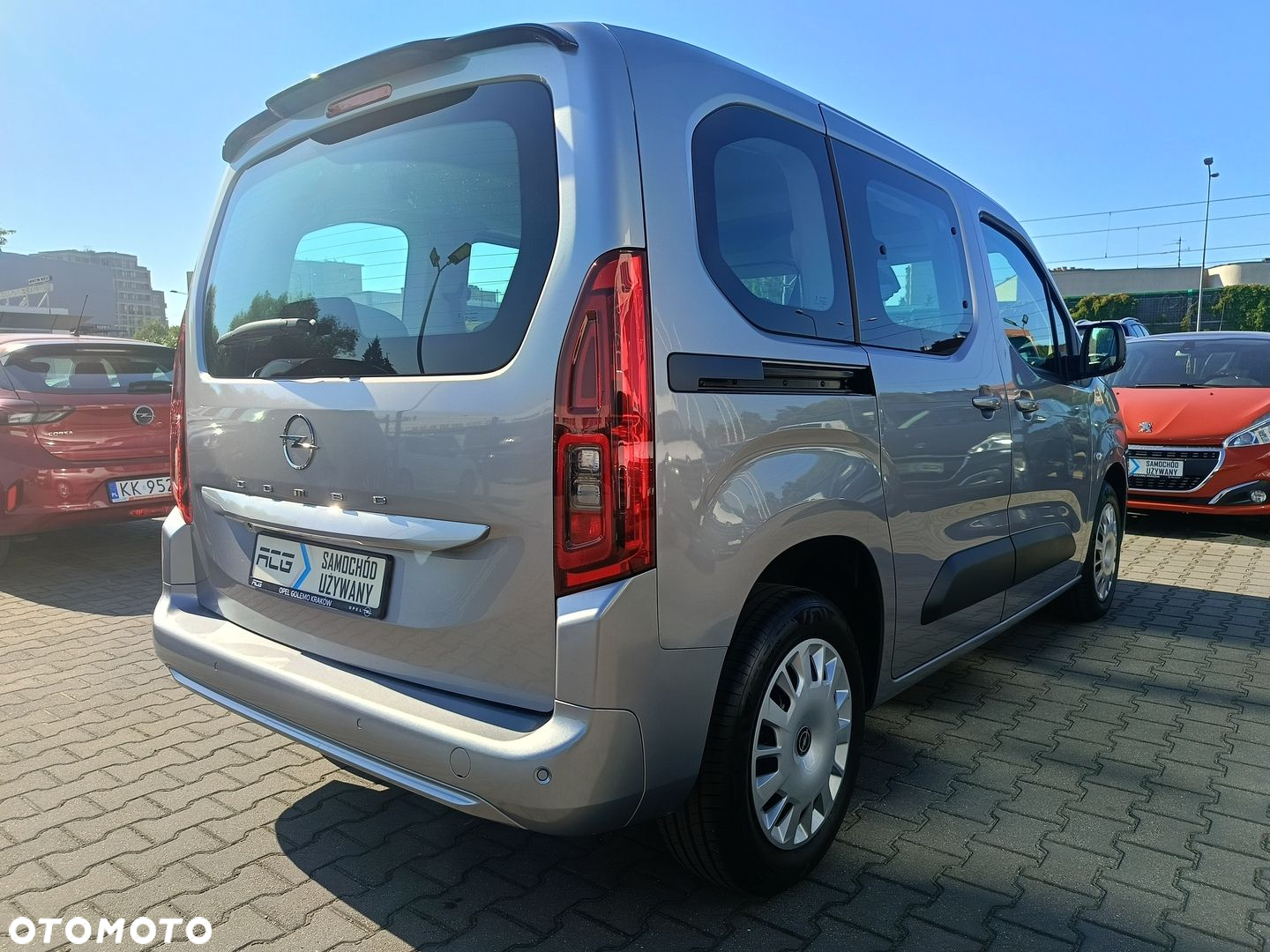Opel Combo L 1.2 PureTech S&S - 2