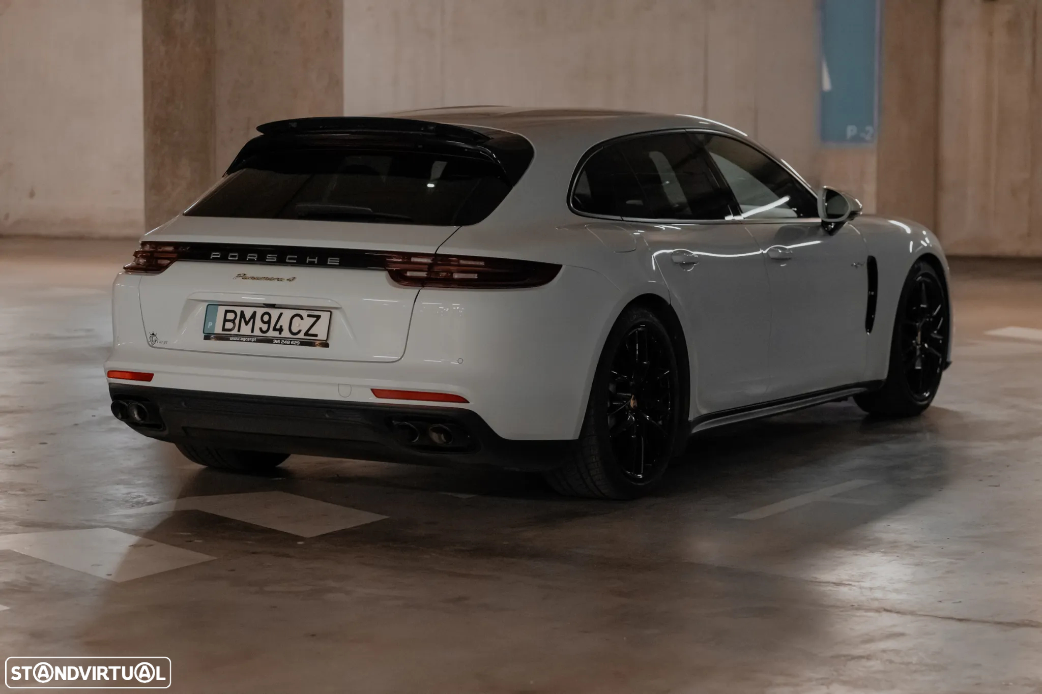 Porsche Panamera Sport Turismo 4 E-Hybrid - 24