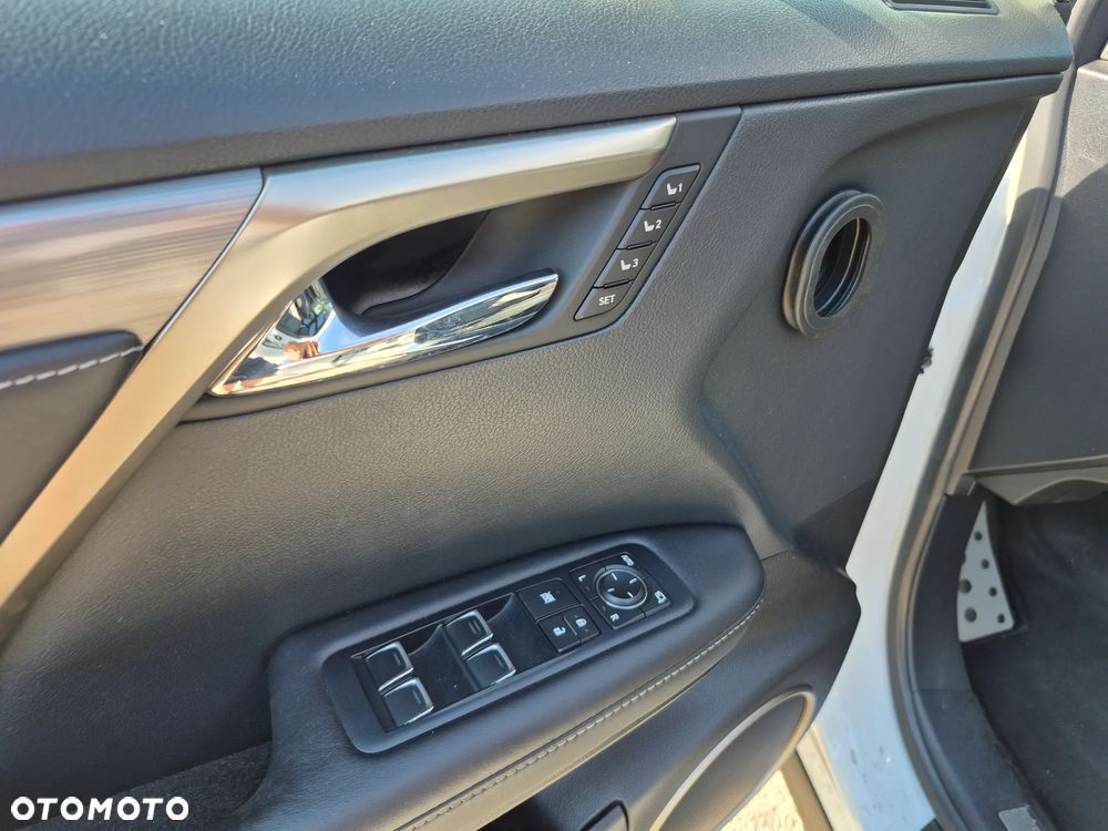 Lexus RX 200t / 300 F Sport - 24