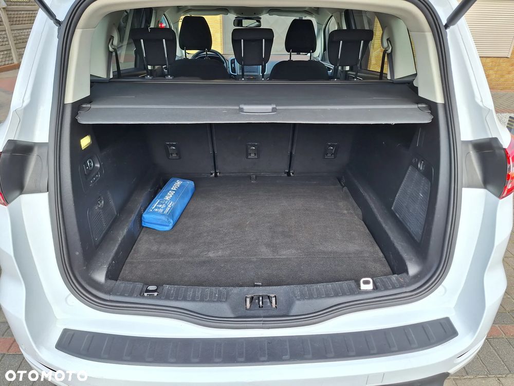 Ford S-Max 2.0 TDCi Titanium PowerShift - 24