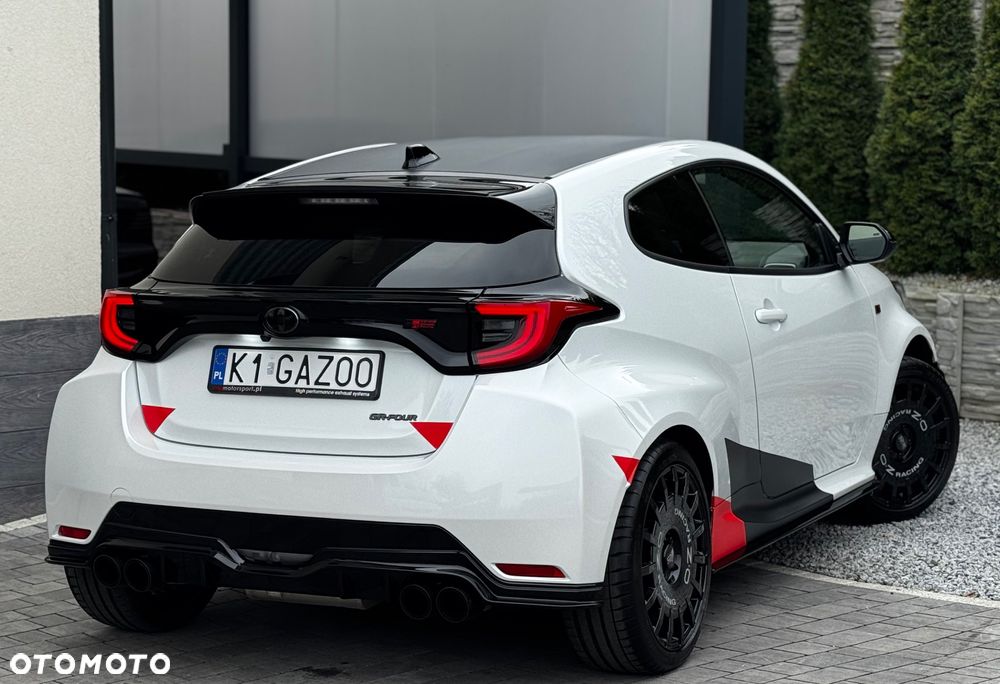 Toyota GR Yaris - 11