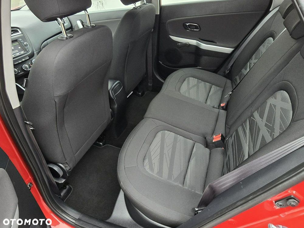 Kia Ceed - 21