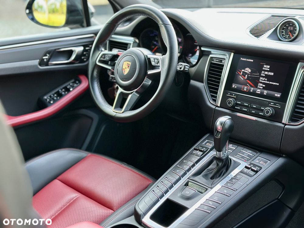 Porsche Macan Standard - 21