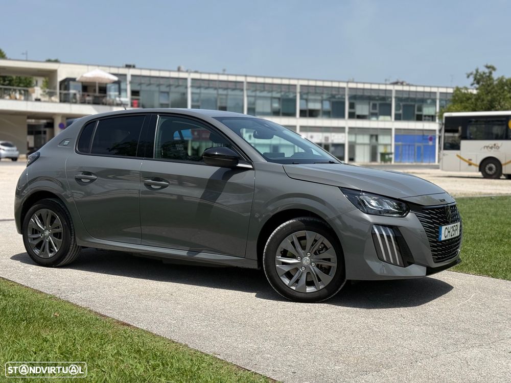 Peugeot e-208 Style - 10