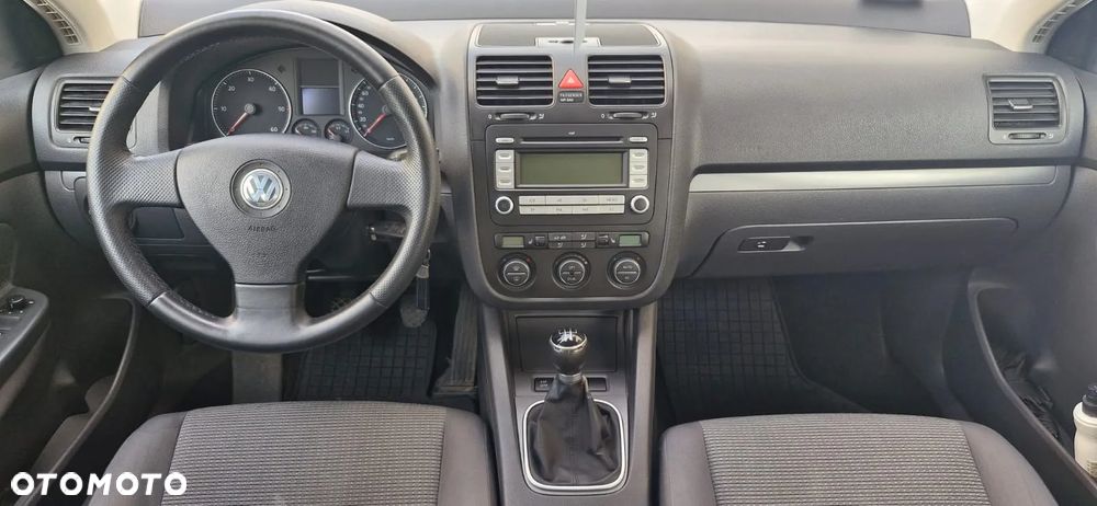 Volkswagen Jetta 1.9 TDI Comfortline - 12