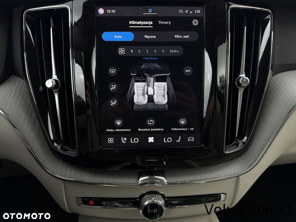 Volvo XC 60 - 28