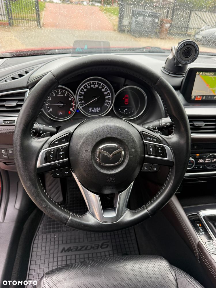 Mazda 6 - 12