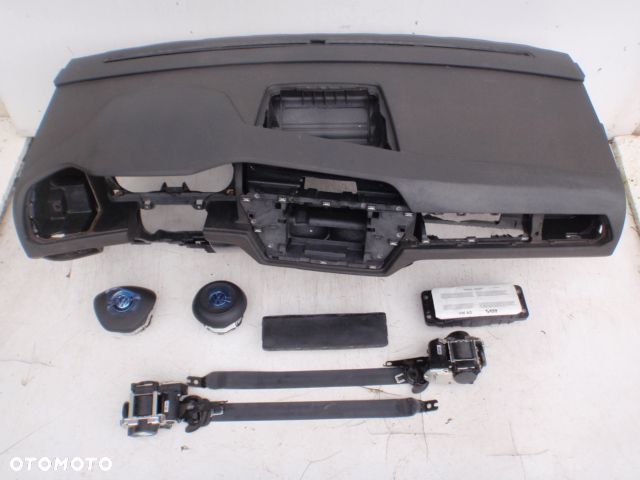 VW TOURAN 5T DESKA KONSOLA KOKPIT PULPIUT PÓŁKA PARAPET AIRBAG PODUSZKI PASY PAS PODUSZKA KOLANOWA - 1